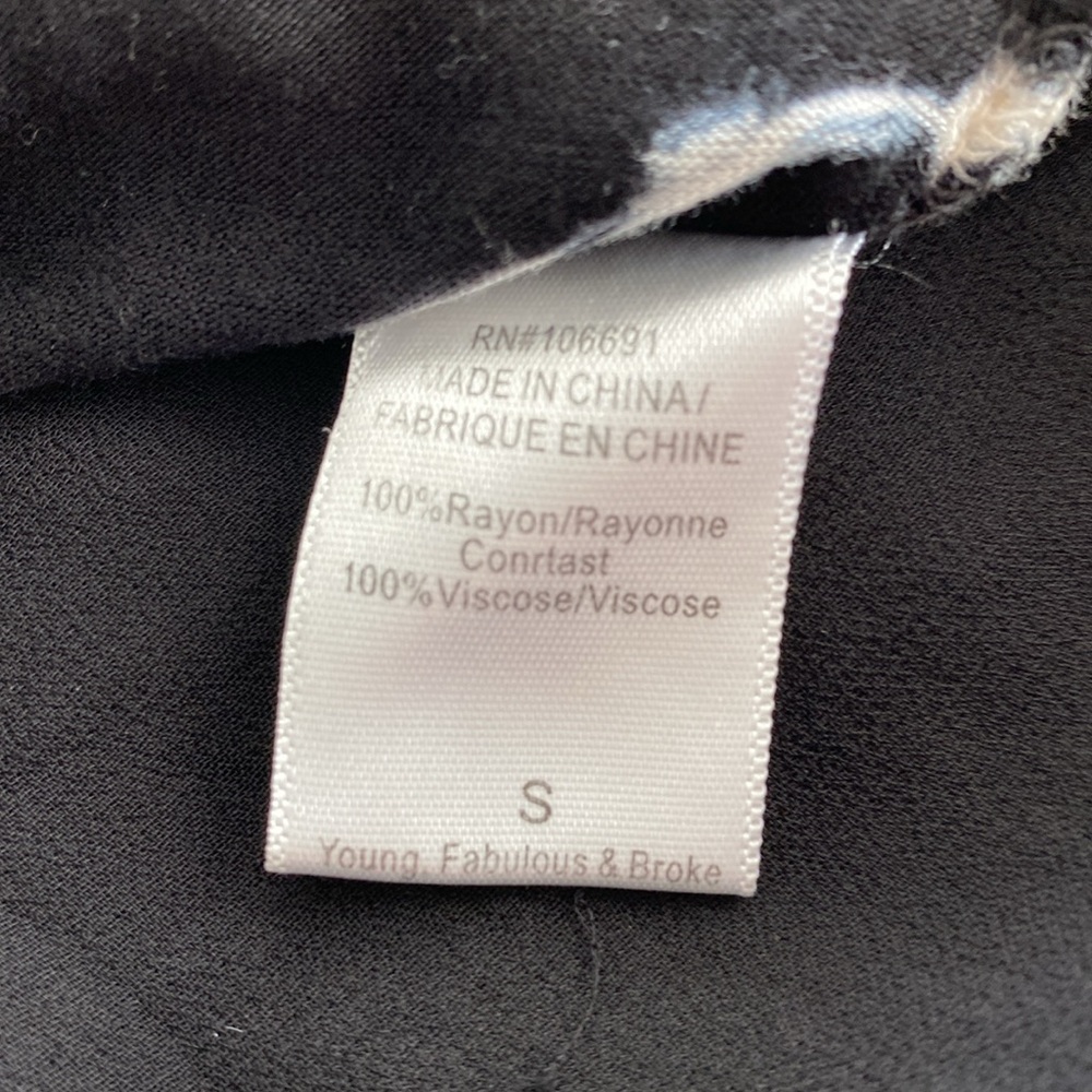 Young Fabulous & Broke Black & White Short Sleeve Tee Open Back Small - Picture 8 of 8